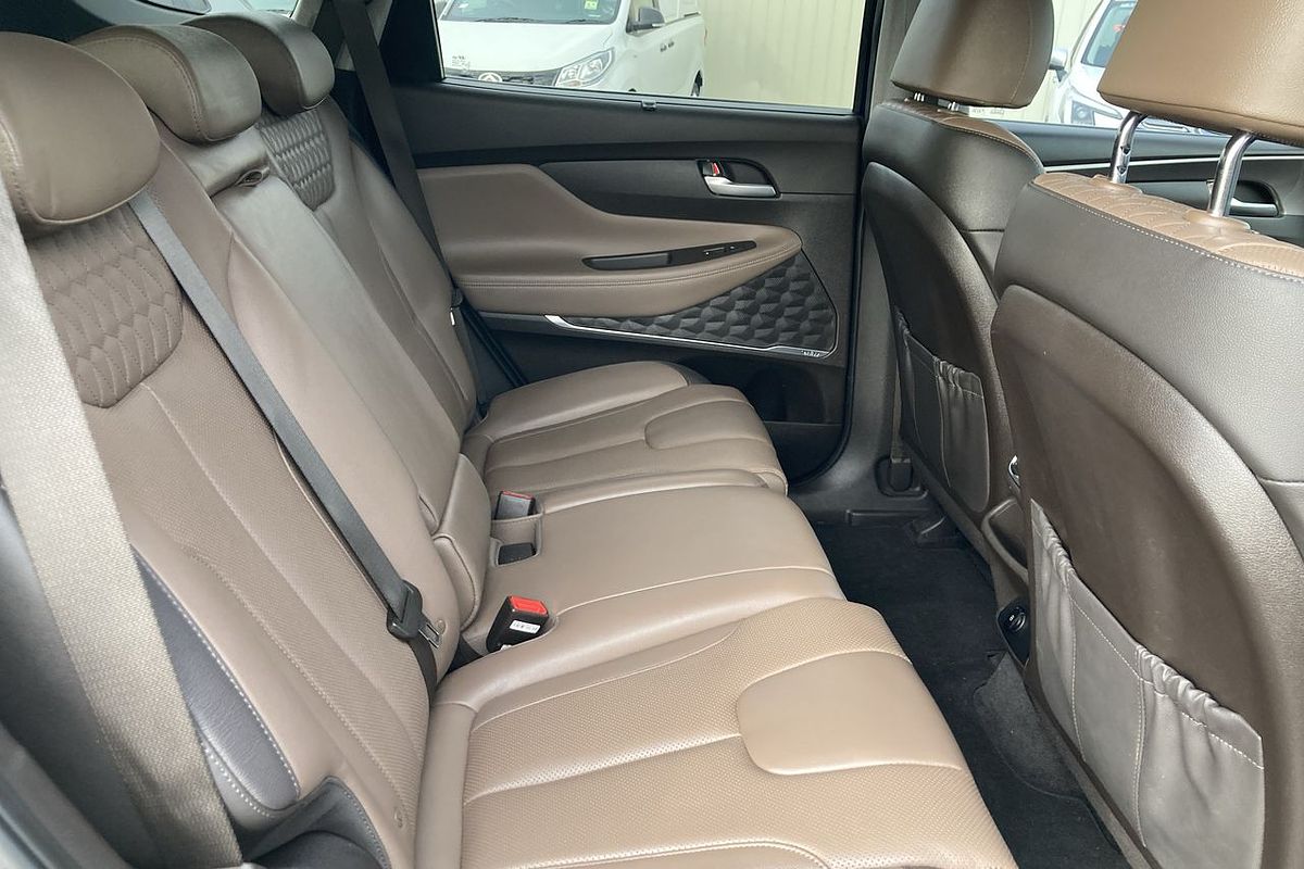 2019 Hyundai Santa Fe Highlander TM.2