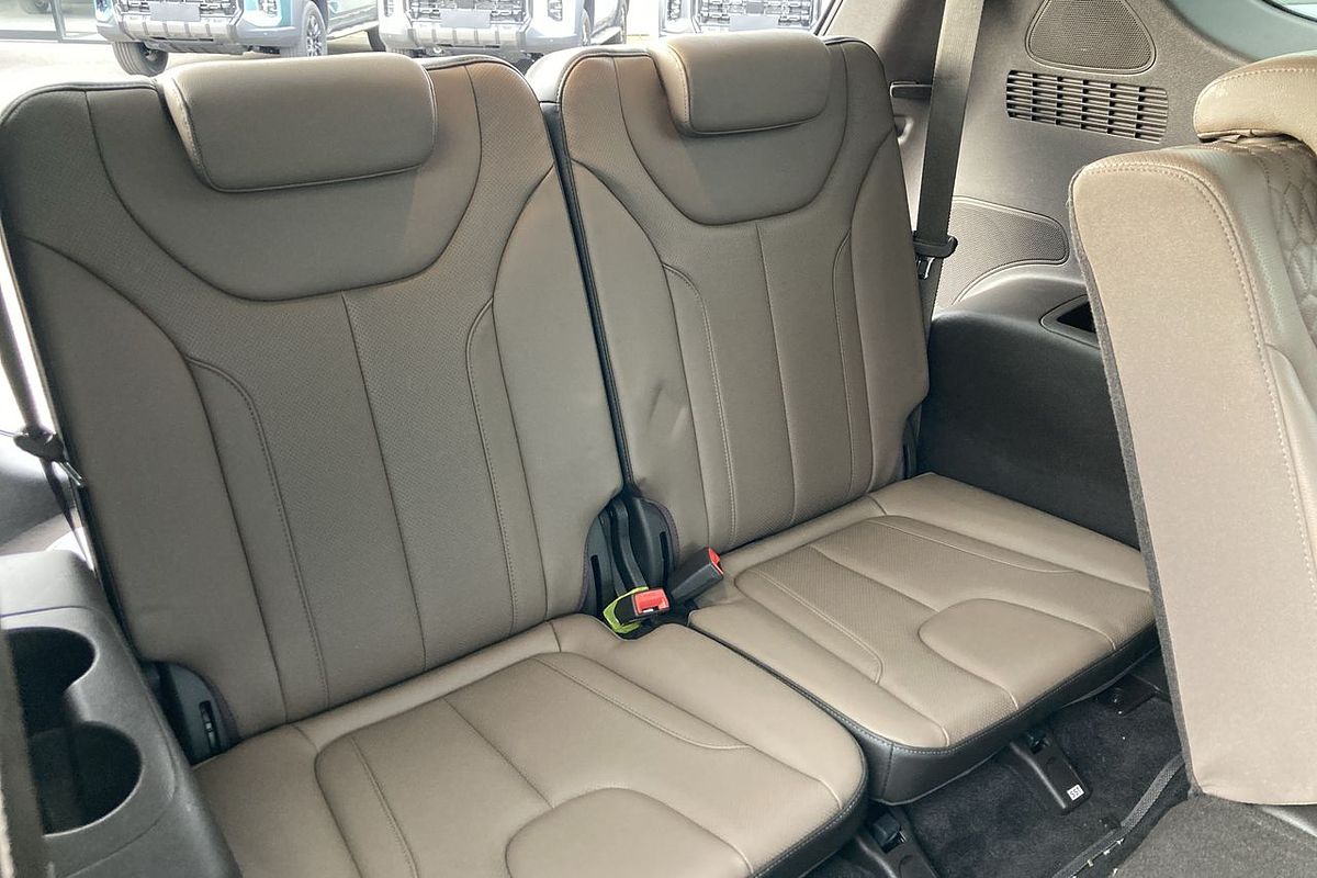 2019 Hyundai Santa Fe Highlander TM.2