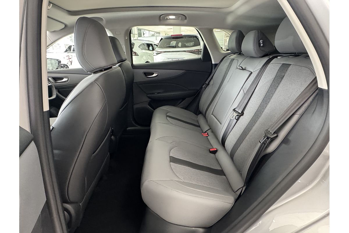 2025 MG MGS5 EV Essence 49 ZS3EM