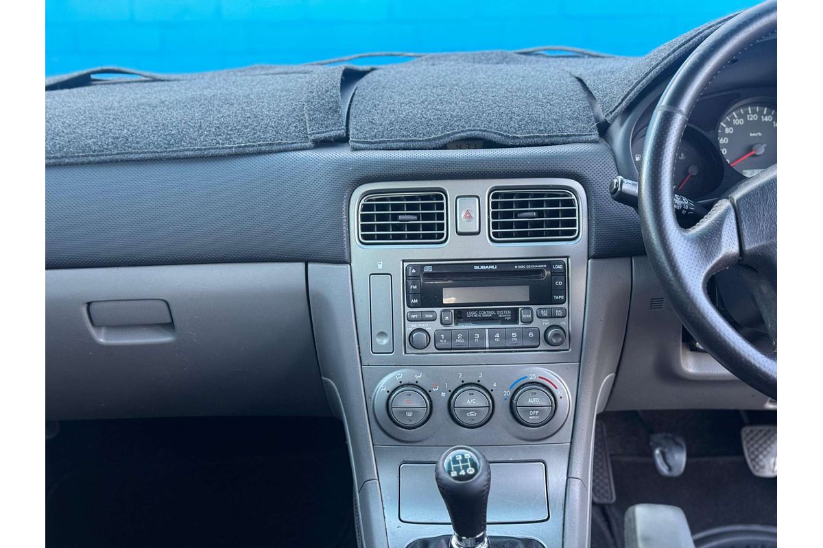 2004 Subaru Forester XT 79V