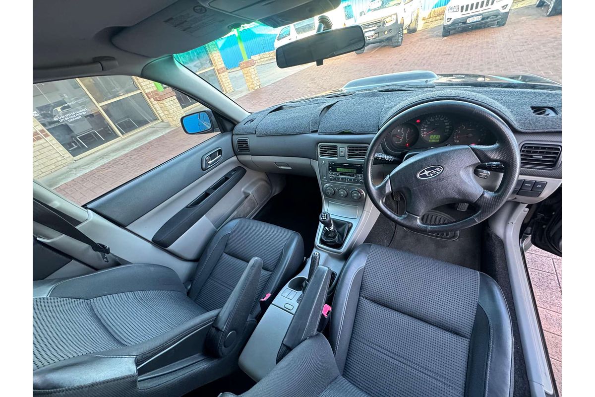 2004 Subaru Forester XT 79V