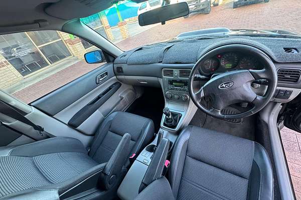 2004 Subaru Forester XT 79V