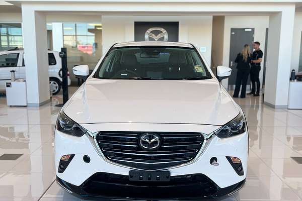 2025 Mazda CX-3 G20 Akari DK