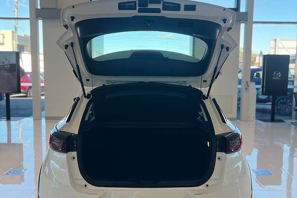 2025 Mazda CX-3 G20 Akari DK