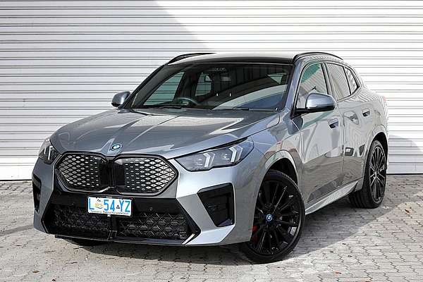 2024 BMW iX2 xDrive30 M Sport U10