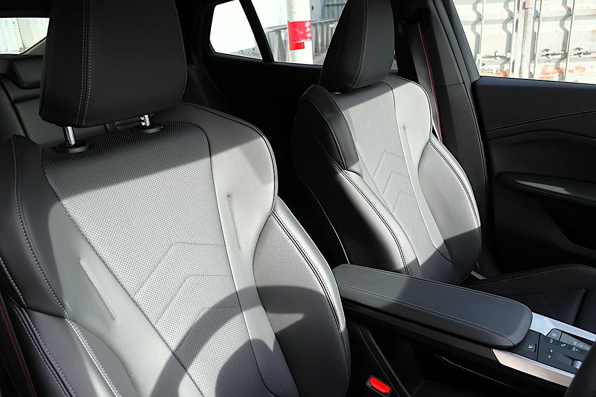 2024 BMW iX2 xDrive30 M Sport U10
