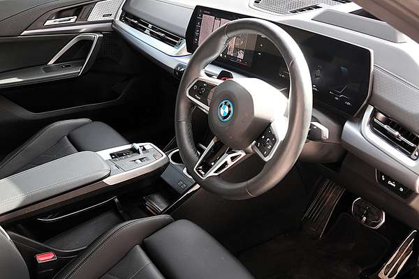 2024 BMW iX2 xDrive30 M Sport U10