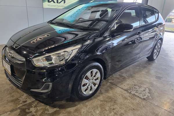 2016 Hyundai Accent Active RB4