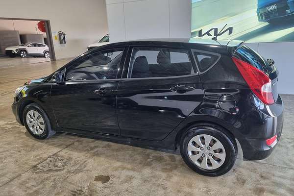 2016 Hyundai Accent Active RB4