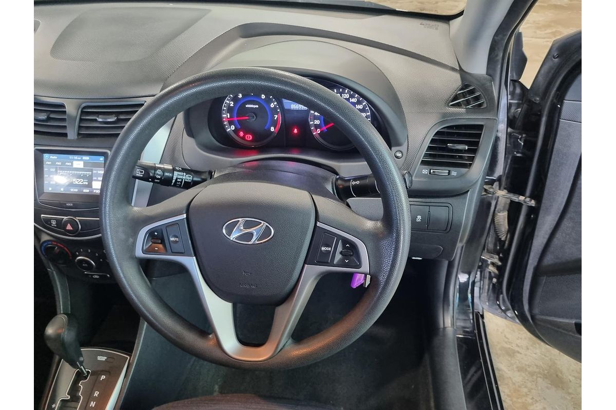 2016 Hyundai Accent Active RB4