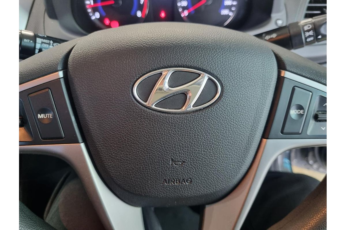 2016 Hyundai Accent Active RB4