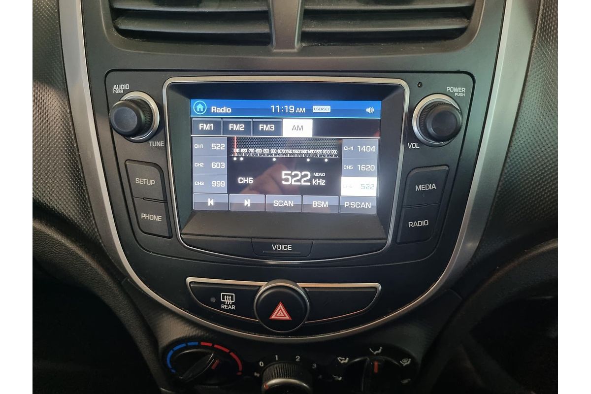 2016 Hyundai Accent Active RB4