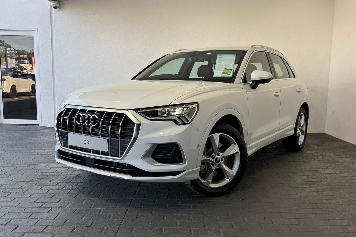 2025 Audi Q3 40 TFSI F3