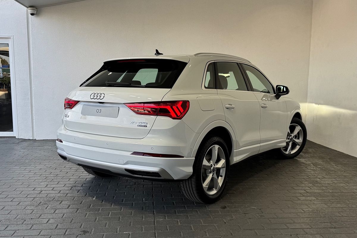 2025 Audi Q3 40 TFSI F3