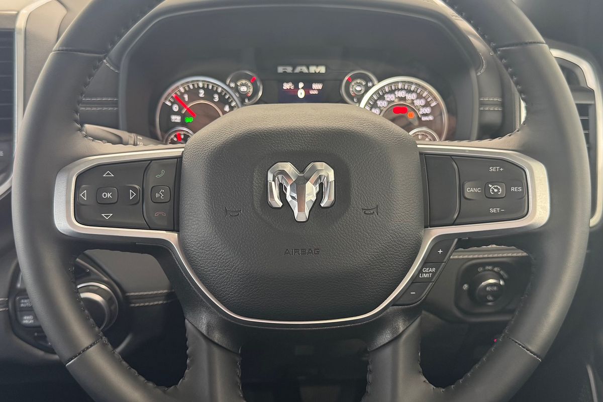 2023 RAM 1500 Big Horn DT 4X4 LWB