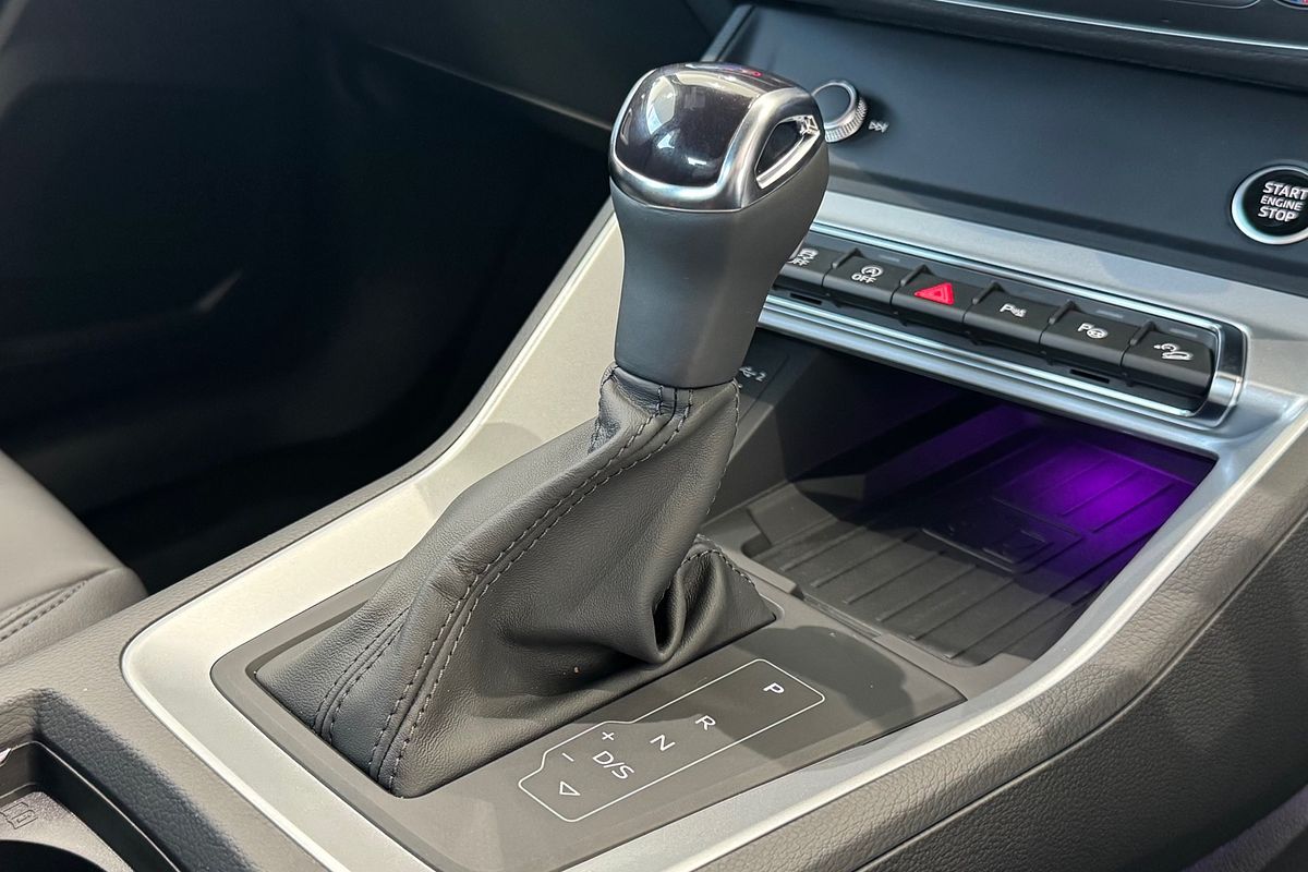 2025 Audi Q3 40 TFSI F3