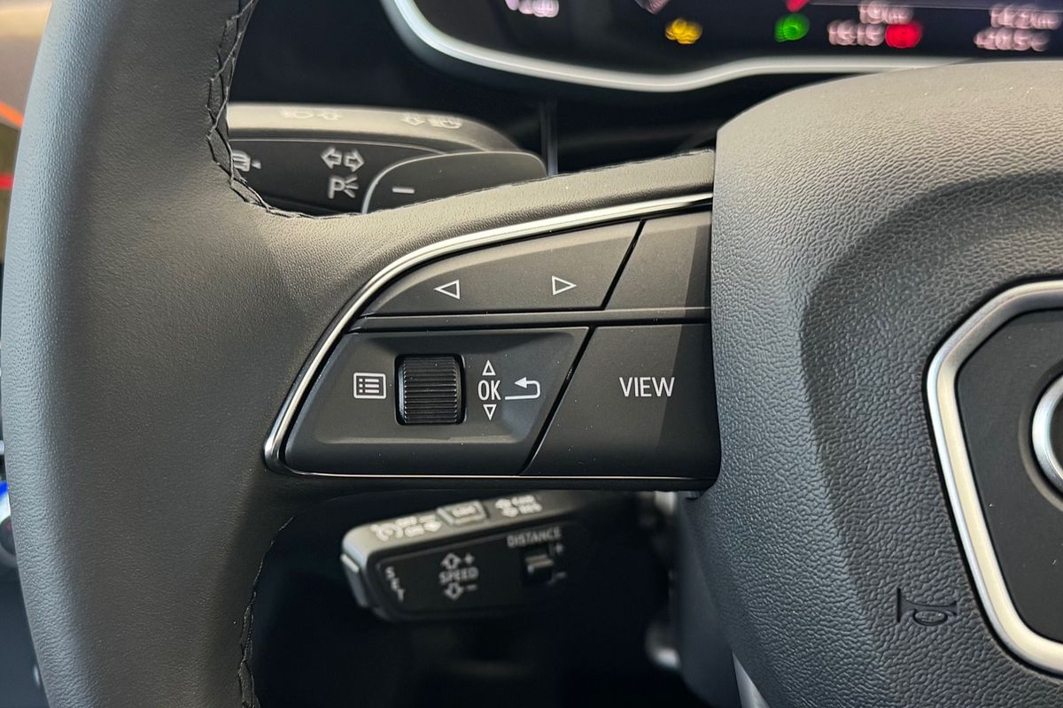 2025 Audi Q3 40 TFSI F3