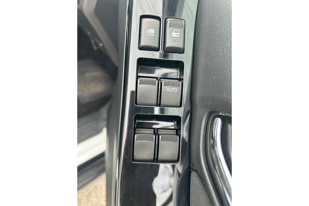2019 Isuzu MU-X LS-U