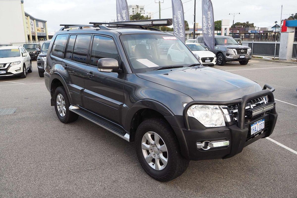 2020 Mitsubishi Pajero GLX NX