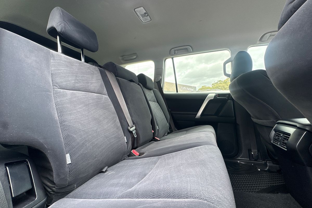 2022 Toyota Landcruiser Prado GX GDJ150R