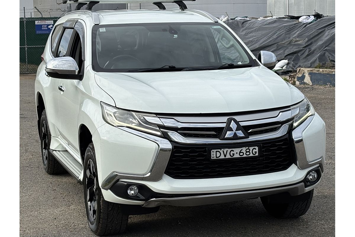 2017 Mitsubishi Pajero Sport GLS QE