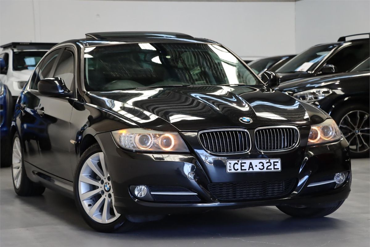 2011 BMW 3 Series 320d Lifestyle E90
