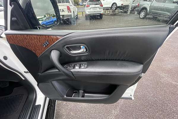 2024 Nissan Patrol Ti-L Y62