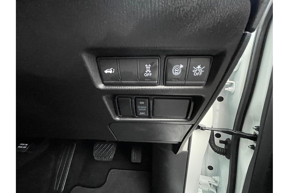 2024 Nissan Patrol Ti-L Y62