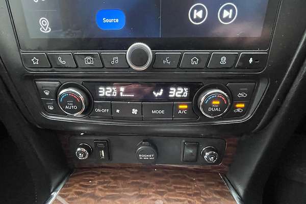 2024 Nissan Patrol Ti-L Y62
