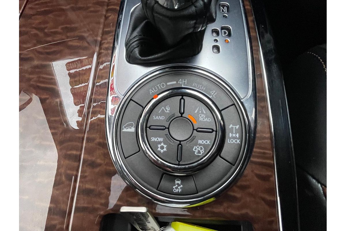 2024 Nissan Patrol Ti-L Y62