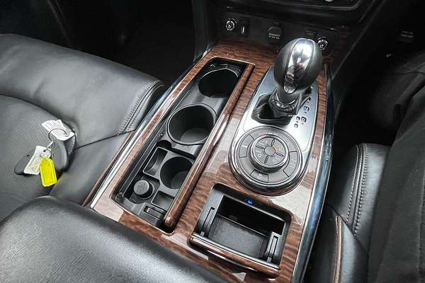 2024 Nissan Patrol Ti-L Y62