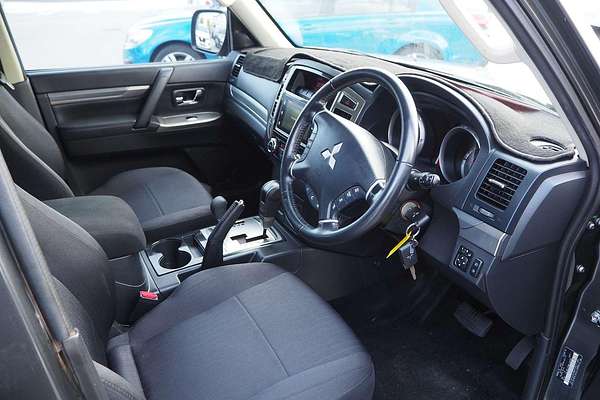 2020 Mitsubishi Pajero GLX NX