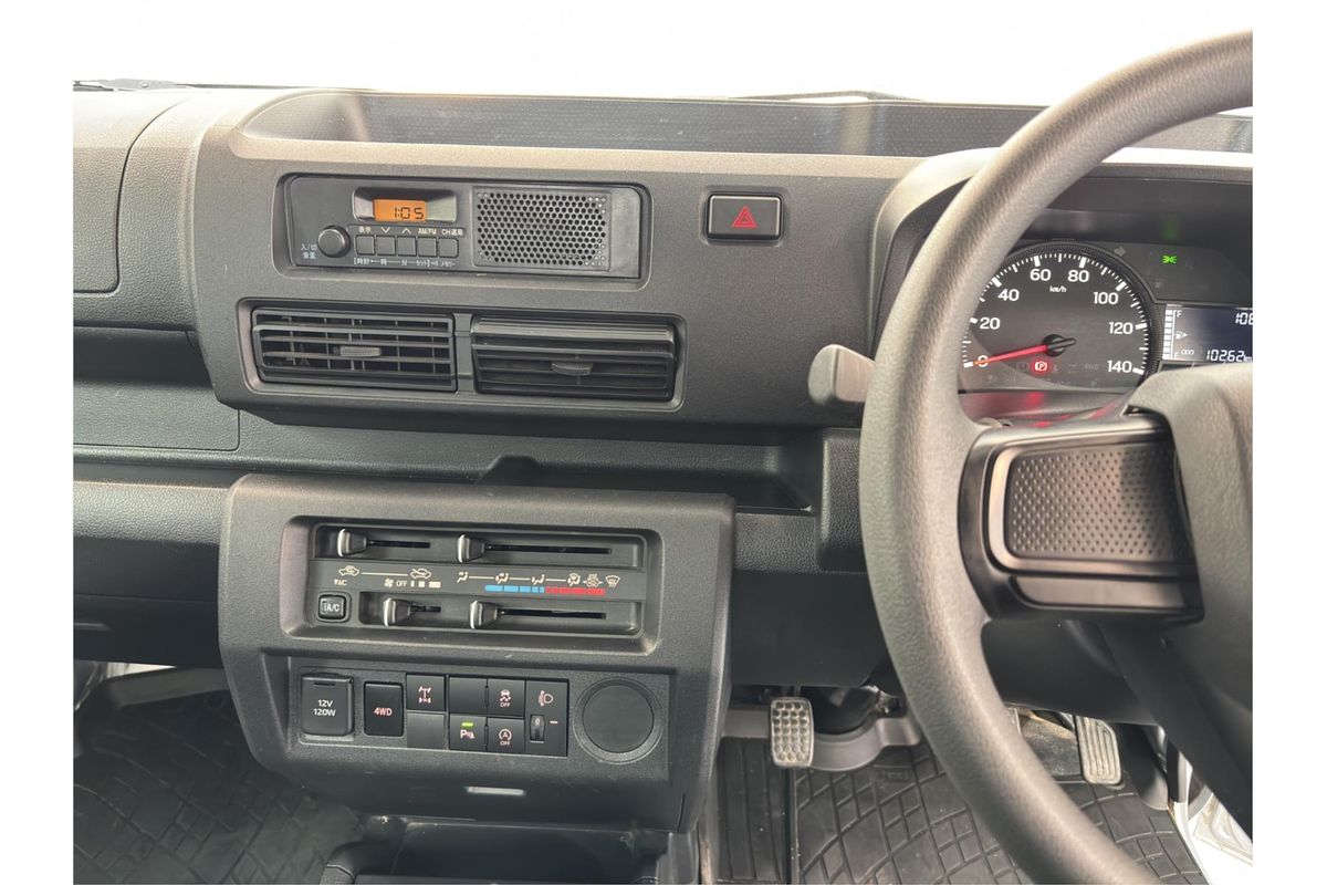2023 Daihatsu Hijet Standard 4WD