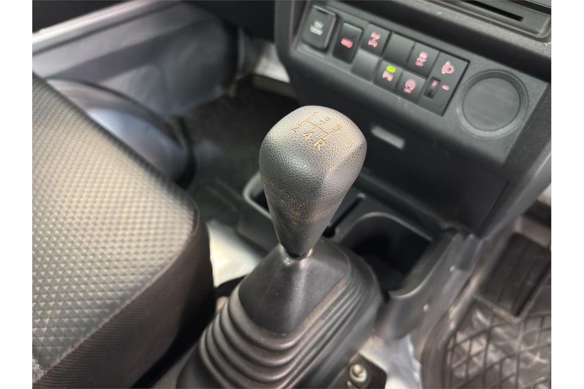 2023 Daihatsu Hijet Standard 4WD