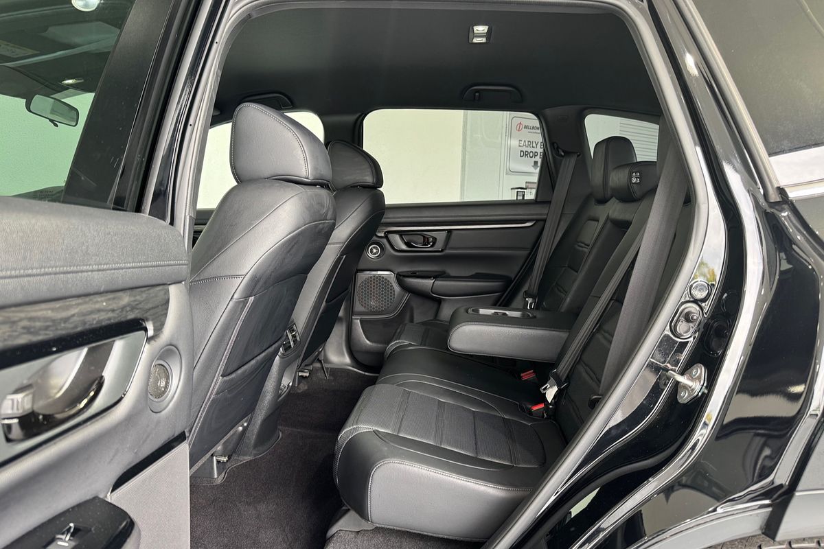 2022 Honda CR-V Black Edition RW