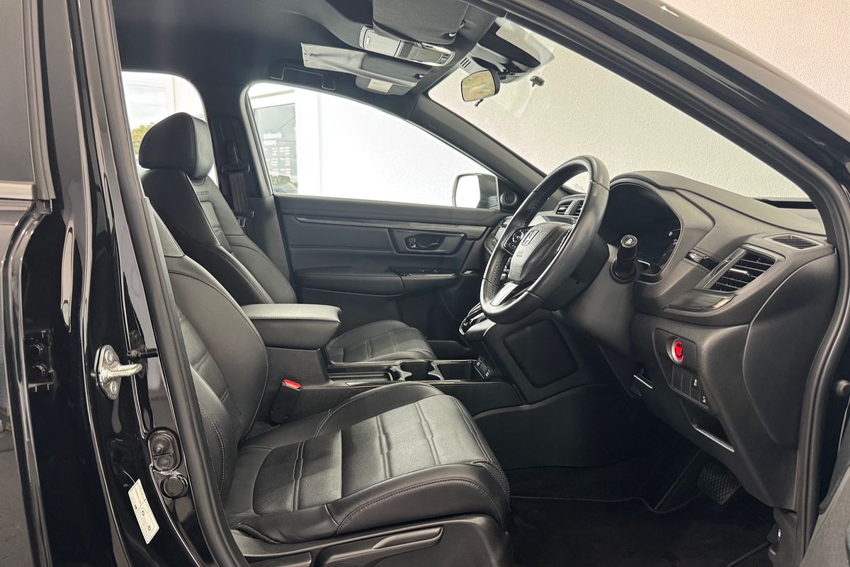 2022 Honda CR-V Black Edition RW