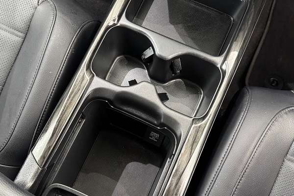 2022 Honda CR-V Black Edition RW