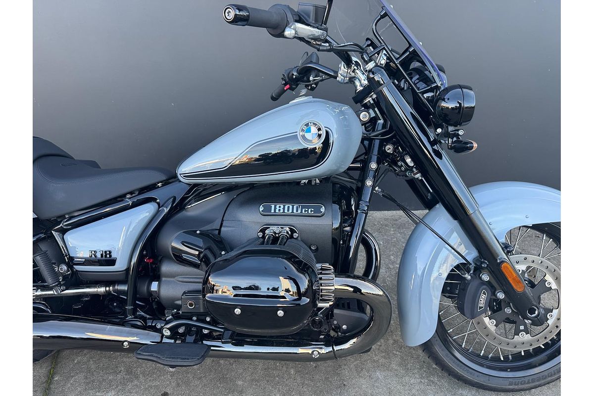 2025 BMW R 18 Roctane R 18
