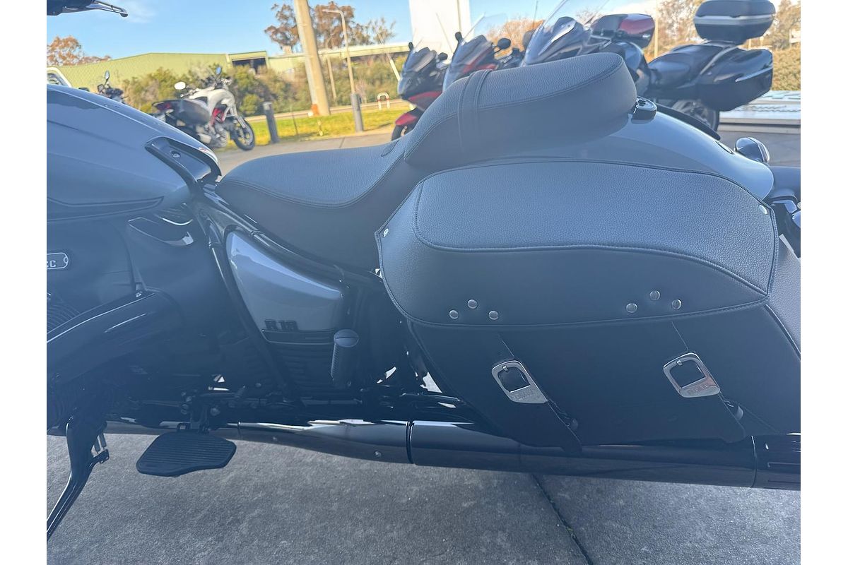 2025 BMW R 18 Roctane R 18