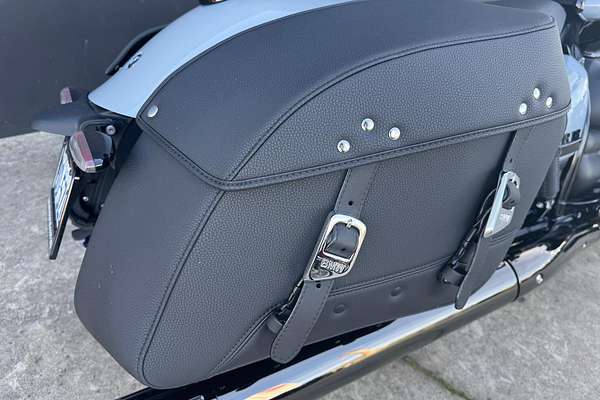 2025 BMW R 18 Roctane R 18