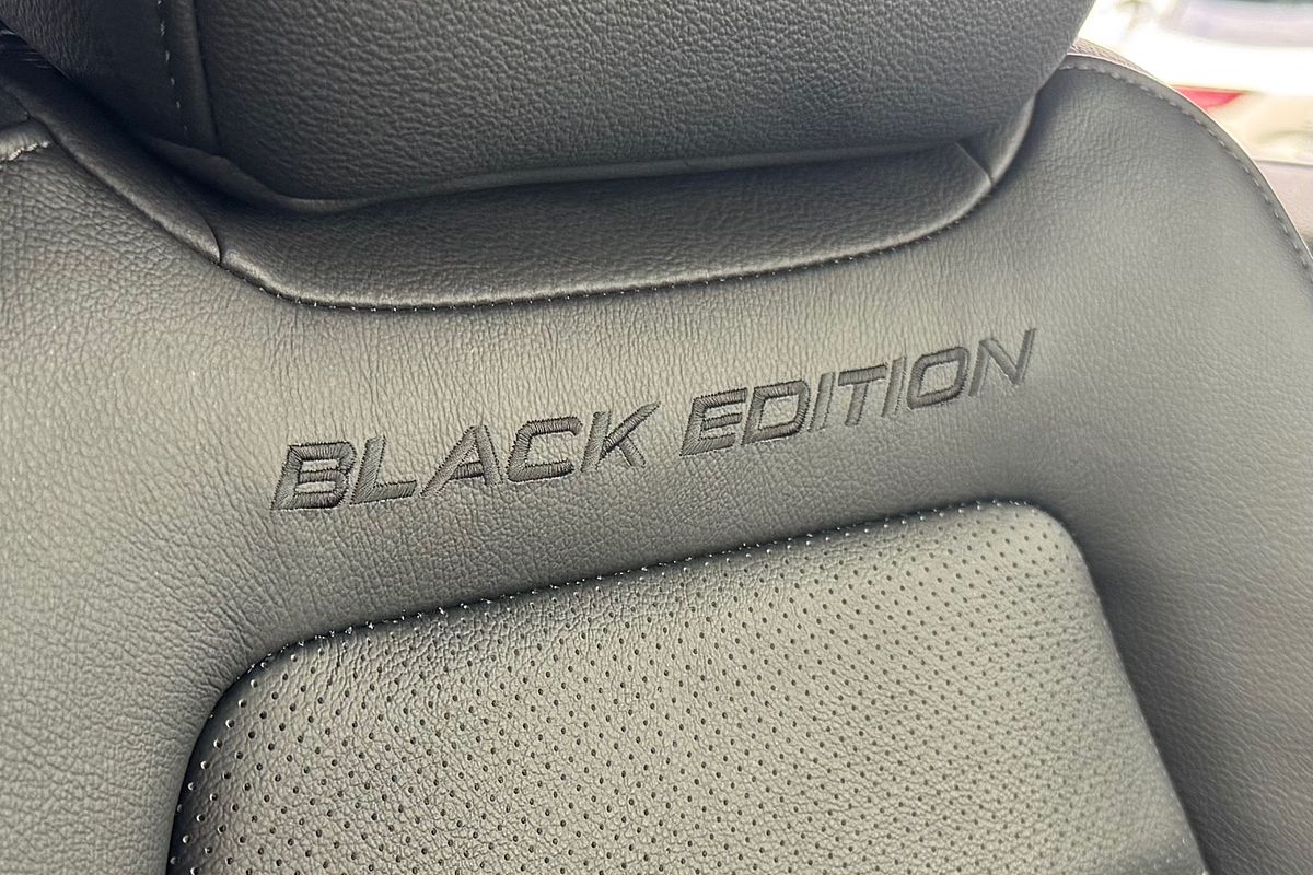 2022 Honda CR-V Black Edition RW