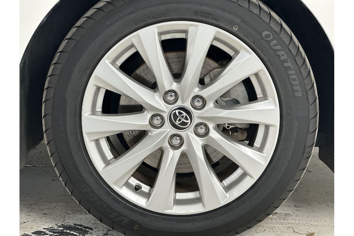 2019 Toyota Camry Ascent AXVH71R