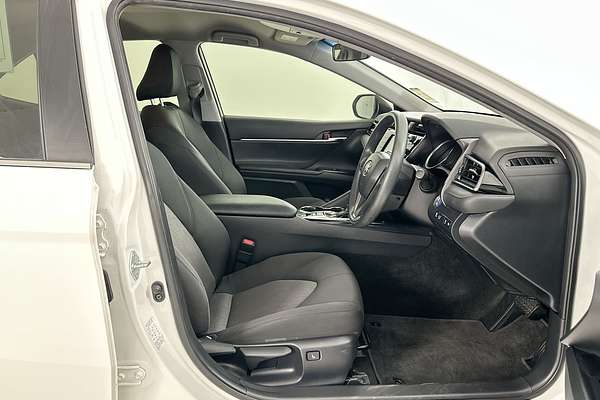 2019 Toyota Camry Ascent AXVH71R