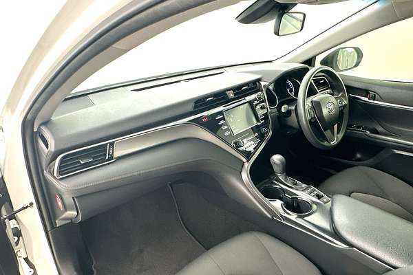 2019 Toyota Camry Ascent AXVH71R