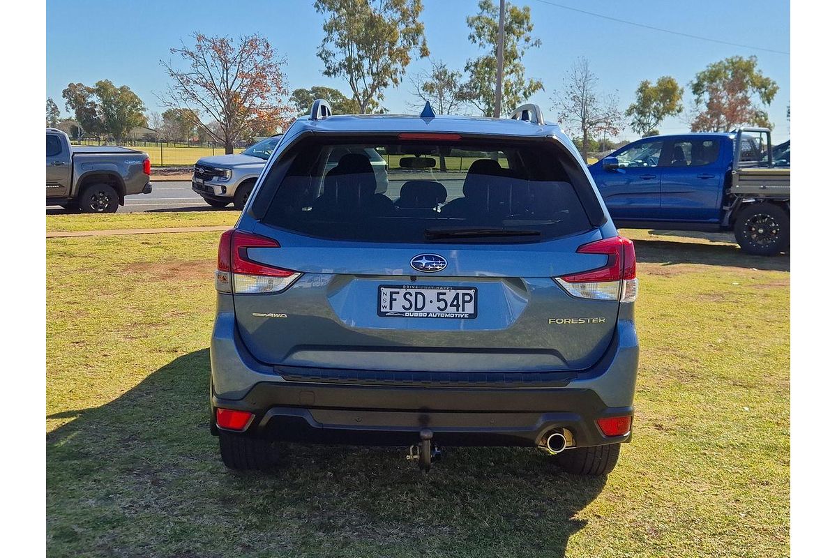 2018 Subaru Forester 2.5i Premium S5