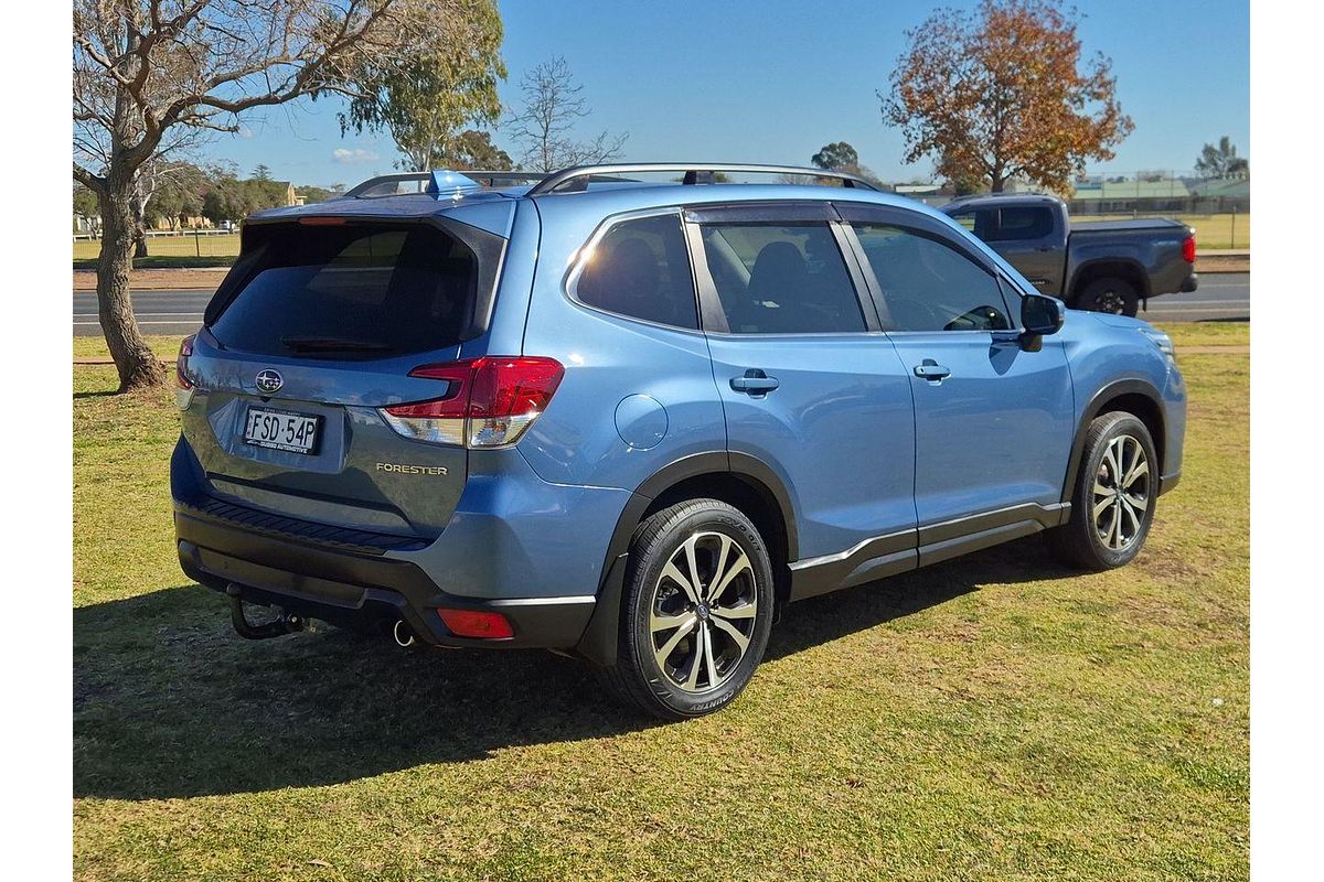 2018 Subaru Forester 2.5i Premium S5
