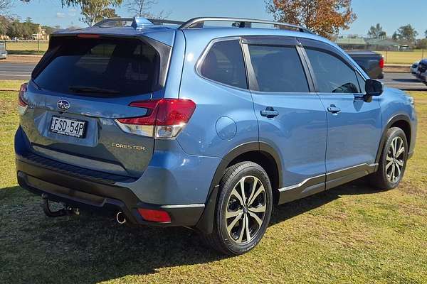 2018 Subaru Forester 2.5i Premium S5
