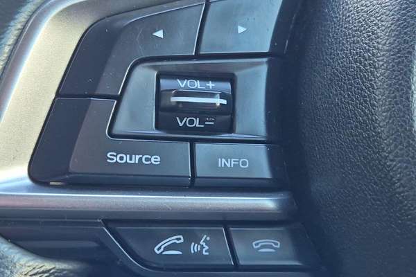 2018 Subaru Forester 2.5i Premium S5