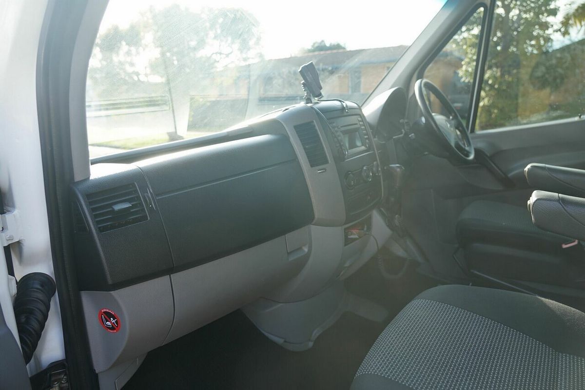 2011 Mercedes-Benz Sprinter 316CDI MWB 906 MY11 Rear Wheel Drive