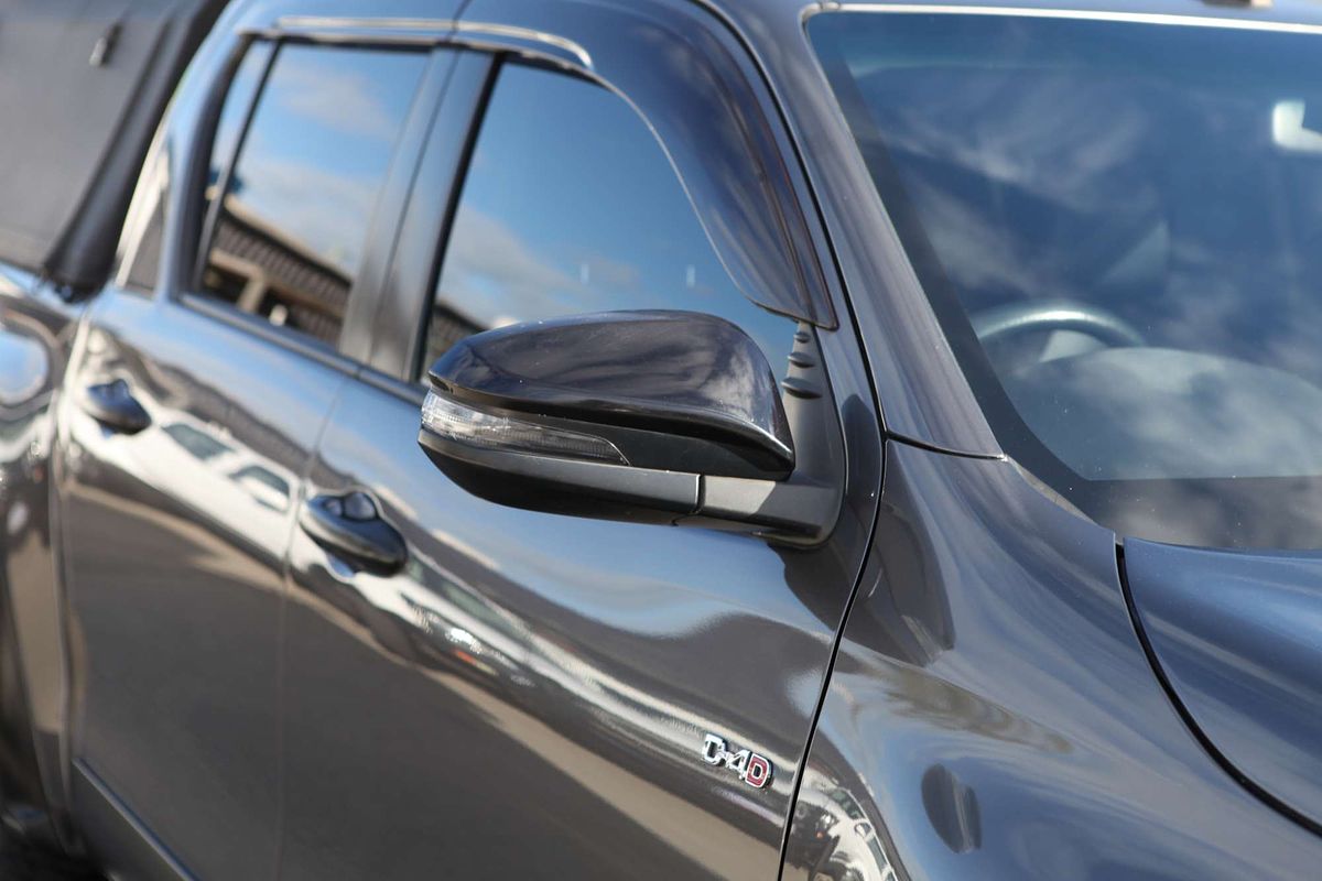 2018 Toyota Hilux SR5 GUN126R 4X4